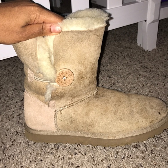 Ugg boots - Picture 2 of 4